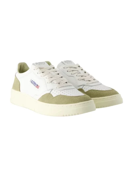 Sneakersy Autry skórzane białe