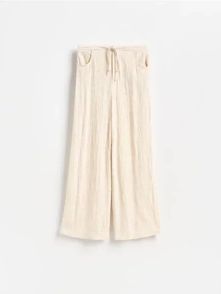 Reserved Pantaloni cu broderie decorativă bej