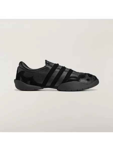Obuwie Mężczyzna 43 EU Skóra Regu Sneakers czarny