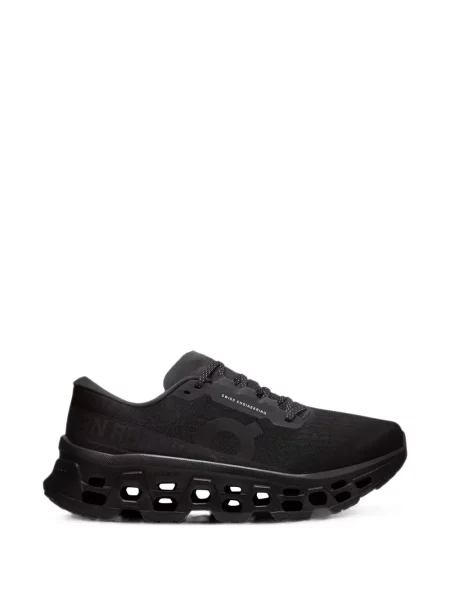Sneakerși On cu șireturi din dantelă negru