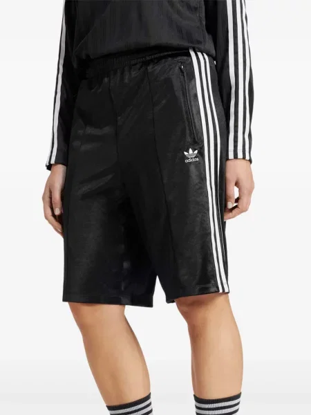 Pantaloni scurți Adidas cu dungi din satin negru