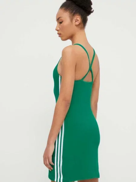 Obleka adidas Originals zelena
