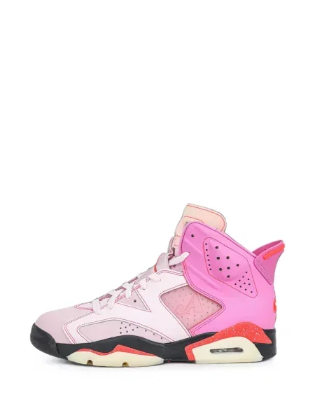 Sneakerși Jordan retro roz