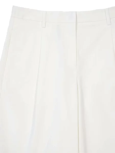 Pantaloni chino Matteau plisate alb