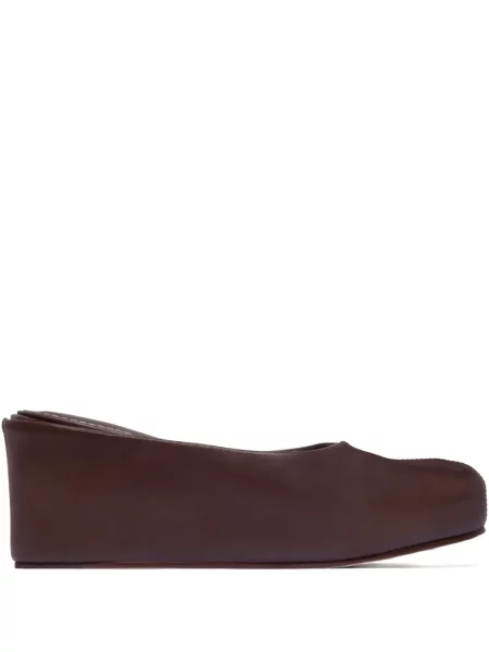 Papuci tip mules Bernardo din piele cu pană maro