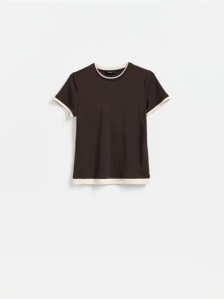 Reserved Tricou cu adaos de lyocell maro-închis maro