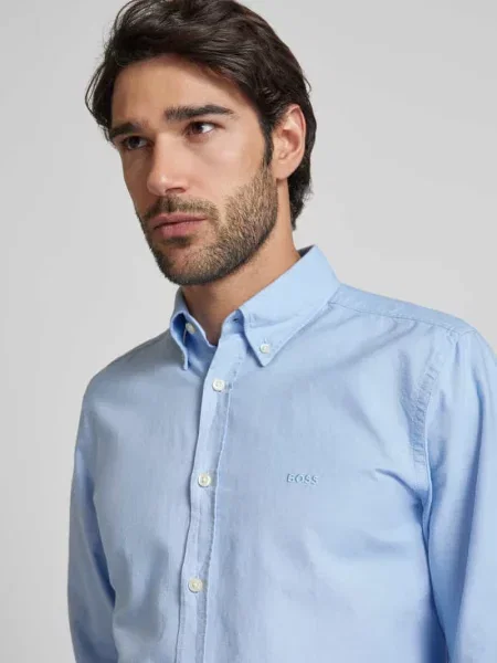 Boss Orange koszula regular z kołnierzykiem button-down niebieski