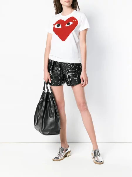 Tričko Comme Des Garçons Play se srdcovým vzorem bílé