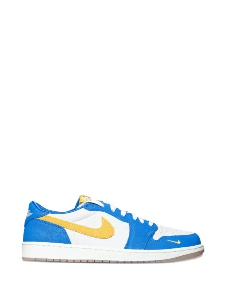 Sneakerși Jordan alb