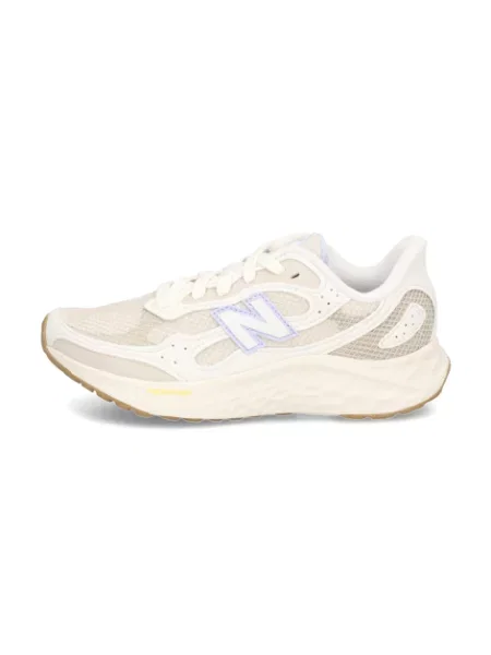 Tenisky New Balance Fresh Foam Arishi bílé