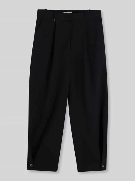 Spodnie z zakładkami w pasie o kroju barrel fit z dodatkiem Tommy Hilfiger czarne