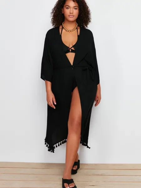 Sukienka midi Trendyol czarna