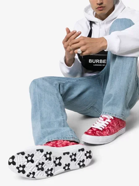 Sametové tenisky Converse červené