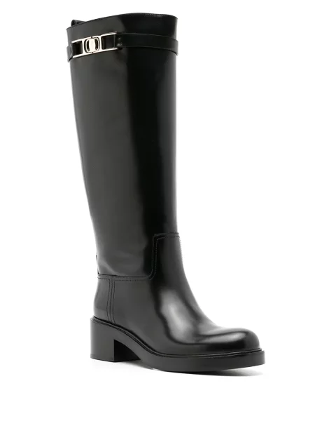 Ilgaauliai batai Ferragamo juoda
