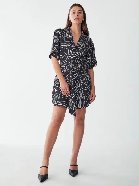 Willa Rochie tip bluză MAISEY SHIRT DRESS negru alb