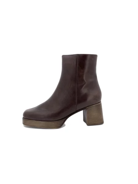 Pantofi Piesanto maro