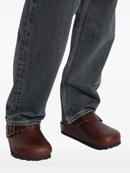 Papuci tip mules Birkenstock cu cataramă maro