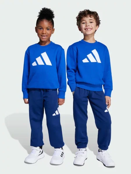 Костюмный спортивный костюм Adidas синий