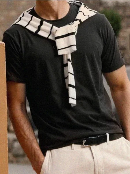 Sinsay koszulka z napisem czarny