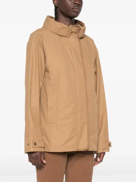 Kapucnis dzseki Moncler autogrammal barna