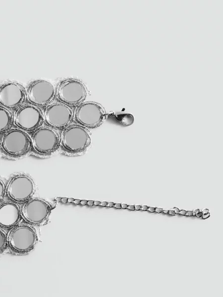 Naszyjnik choker z kryształkami srebrny Kobieta uniwersalny MANGO