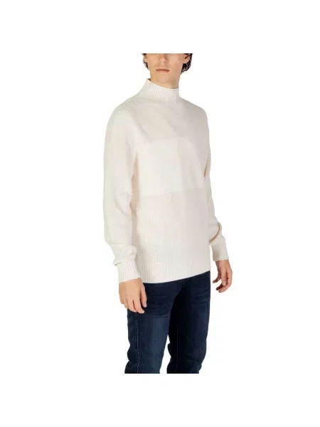 Sweter z golfem Calvin Klein biały