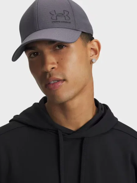 Кепка Under Armour серая