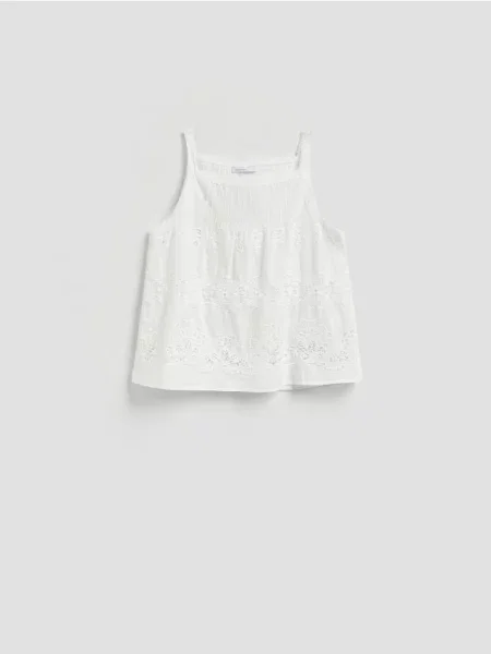 Reserved Top cu model ajurat alb