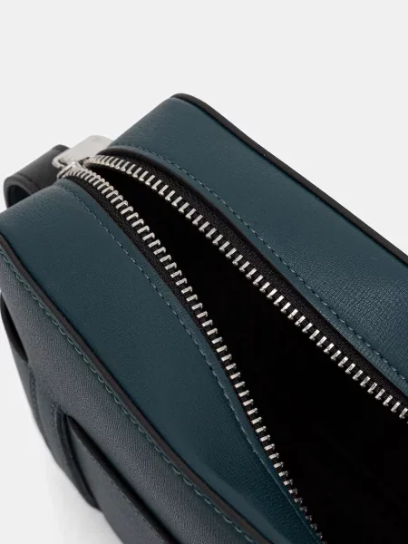 Кожаная сумка через плечо Armani Exchange