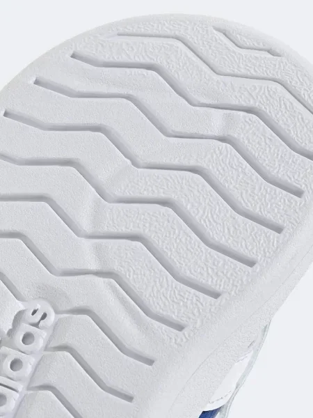 Детские кроссовки Adidas