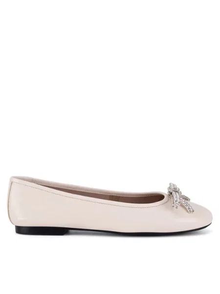 Balerinke Badura bela