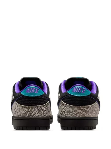 Sneakerși Nike Dunk retro din fleece alergare alb