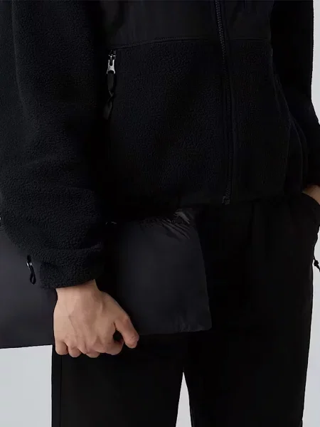 Утепленный жилет The North Face ретро черный
