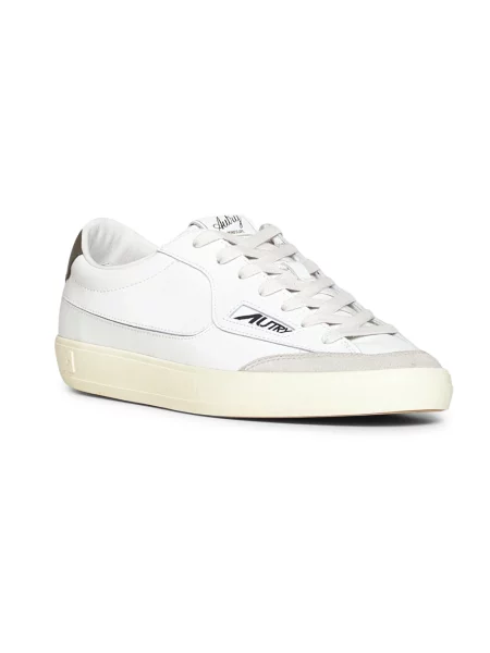 Sneakersy Autry białe