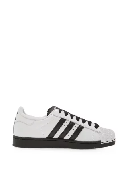 Top Adidas gri