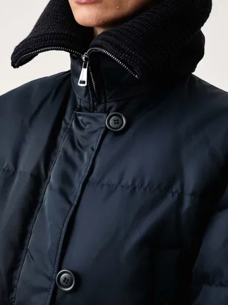 Weekend Max Mara пухова куртка WKDEBURNEA