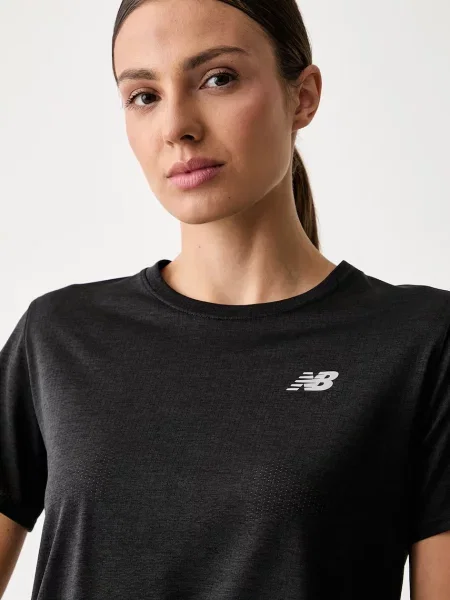 New Balance sportos póló női fekete