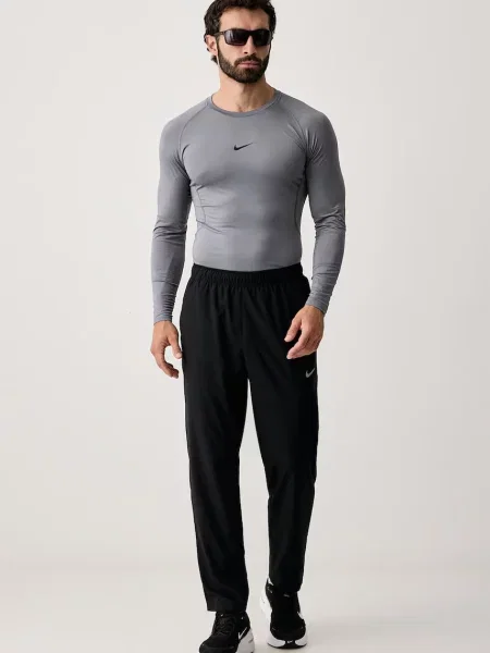 Nike лонгслів для тренувань Pro Dri-FIT