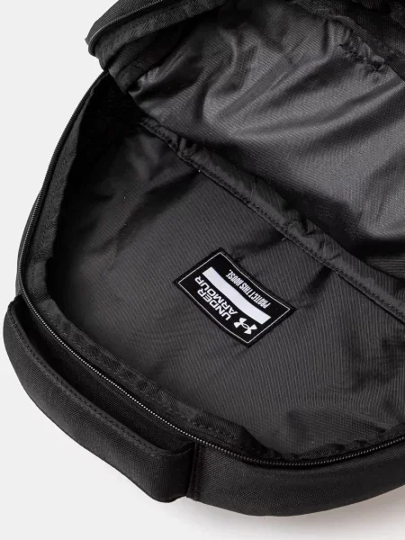 Under Armour hátizsák fekete