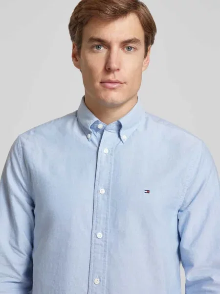 Koszula casualowa o kroju regular fit z kołnierzykiem typu button down Tommy Hilfiger