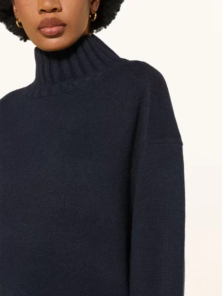 Dorothee Schumacher Svetry Modern Statement tmavě modrá