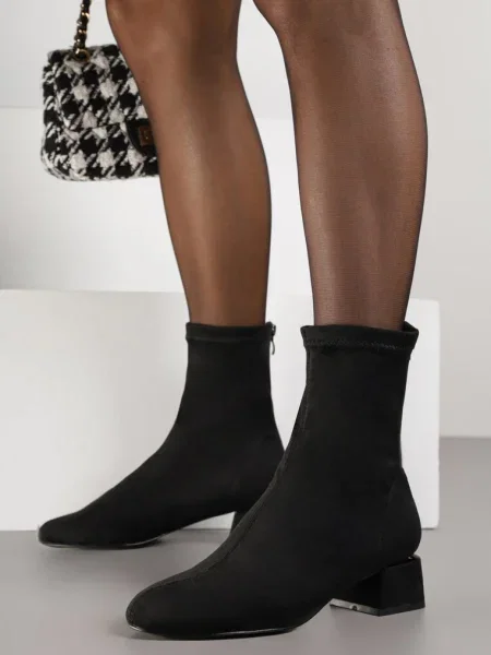 Botine Rivite negre