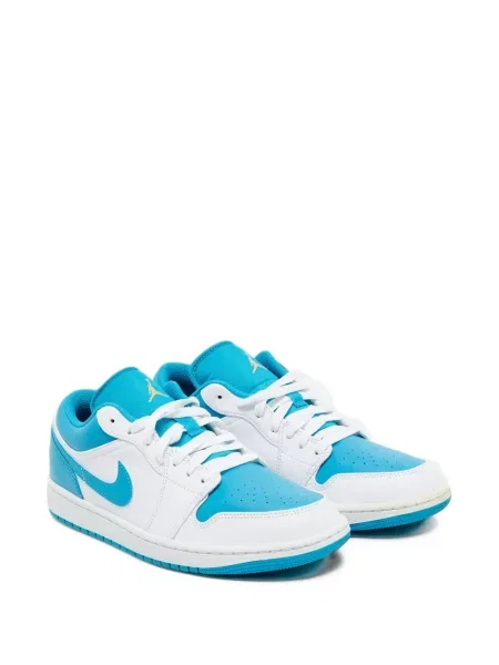 Маратонки Jordan Air Jordan 1 бяло