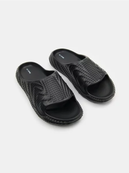 Sinsay Klapki czarny