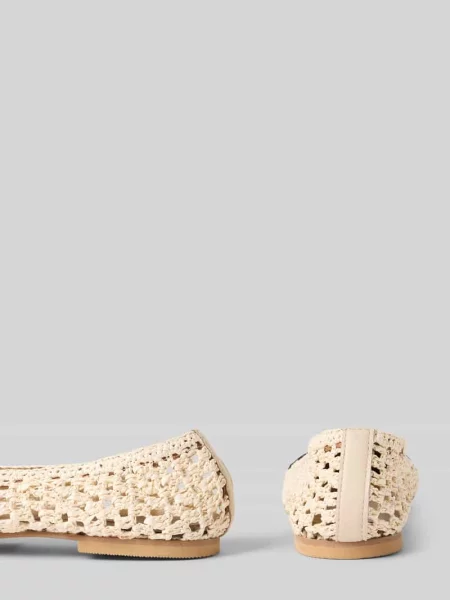 Baleriny z efektem plecionki model ‘Raffia’ Inuovo beżowe