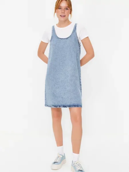 Sukienka jeansowa Trendyol niebieska