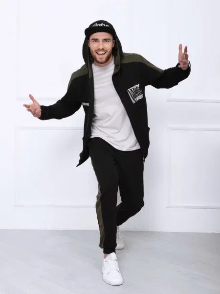 ISSA Plus ­ Спортивный костюм чорний