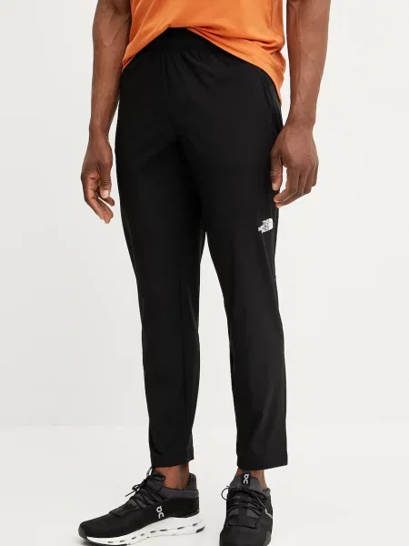 Спортен панталон The North Face с изчистен дизайн черно