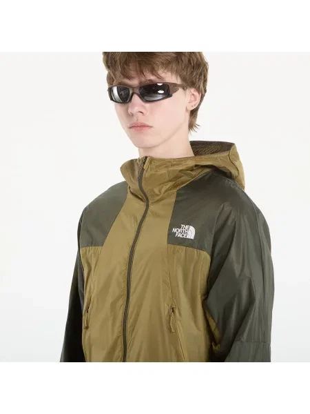 Ветровка The North Face зелено
