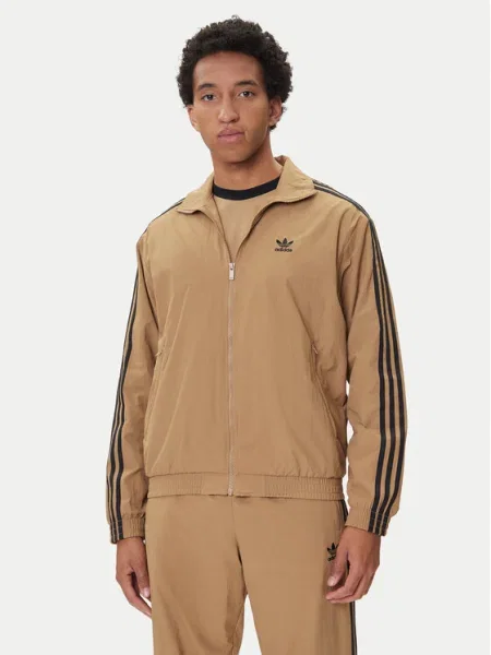 Суитчър Adidas с апликация бежово